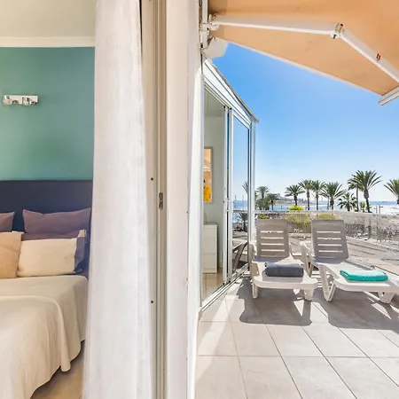 Апартаменти N1 100% Seaview